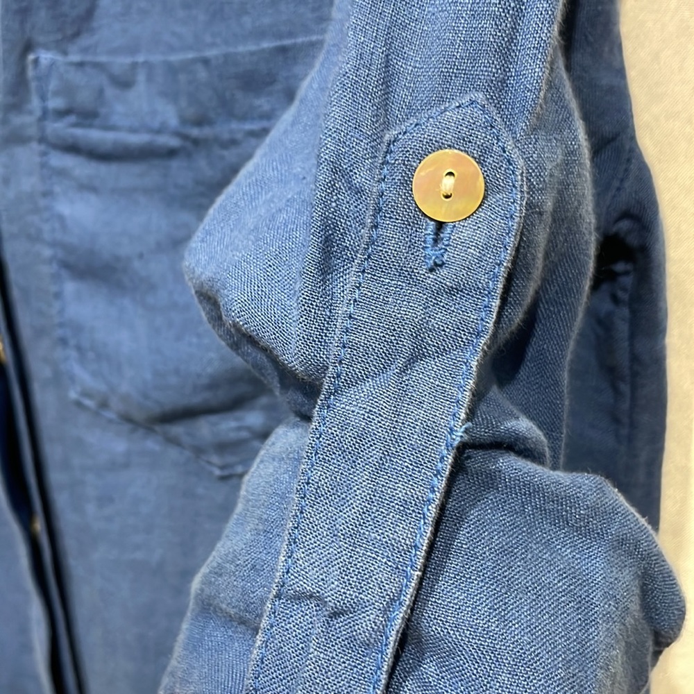 Cloth And Stone Split Back Button Down - image 3